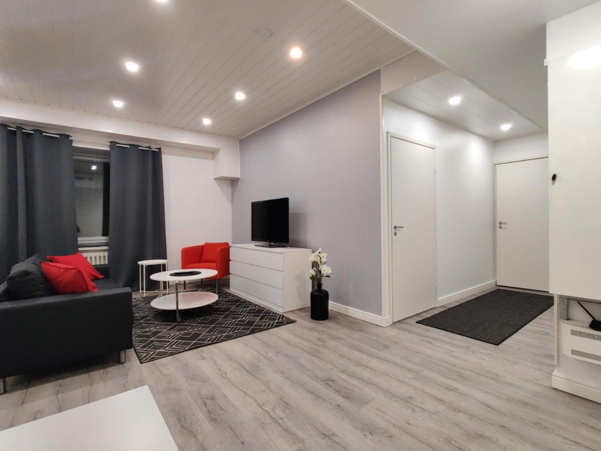 Alexi Apartments - Newly Renovated Apt In The Heart Of The City Near To Railway Station And Nokia Arena ตัมเปเร ภายนอก รูปภาพ