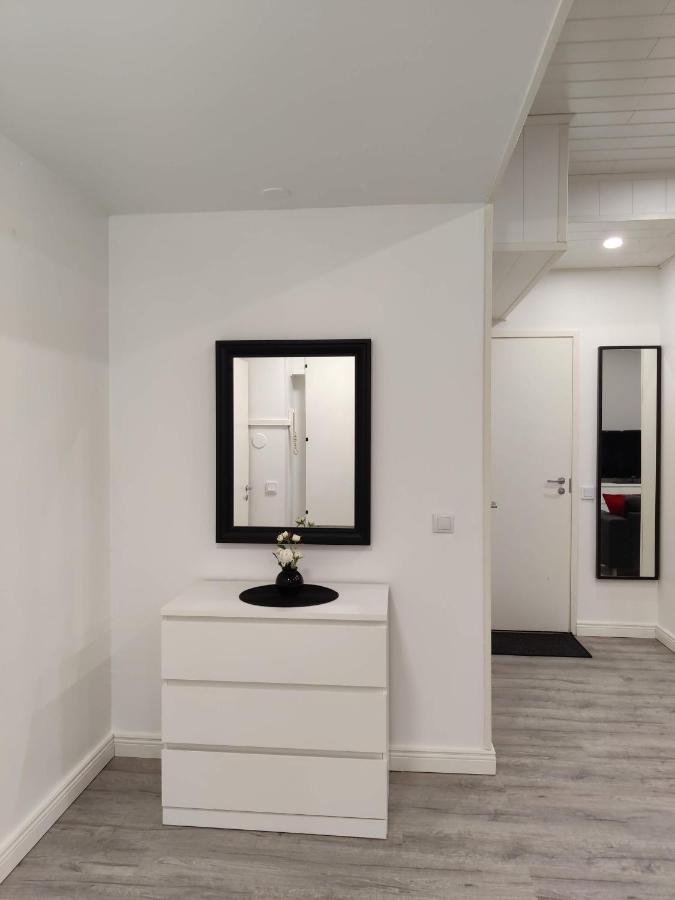 Alexi Apartments - Newly Renovated Apt In The Heart Of The City Near To Railway Station And Nokia Arena ตัมเปเร ภายนอก รูปภาพ